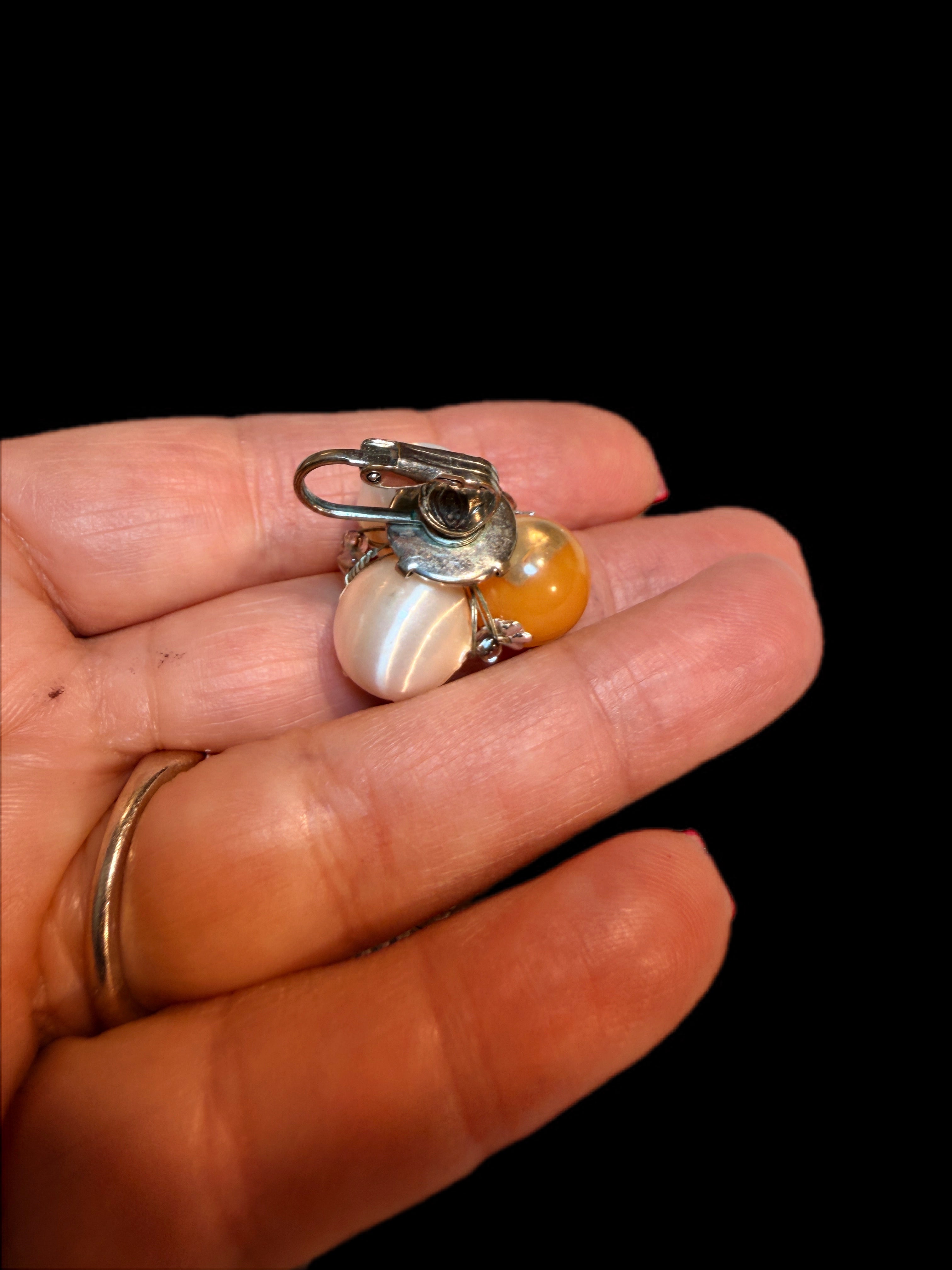 VINTAGE YELLOW & WHITE BEADED EARRINGS