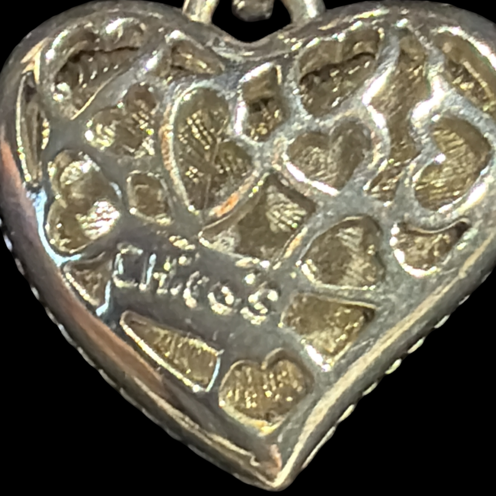 GOTTA LOVE CHICO'S NECKLACE