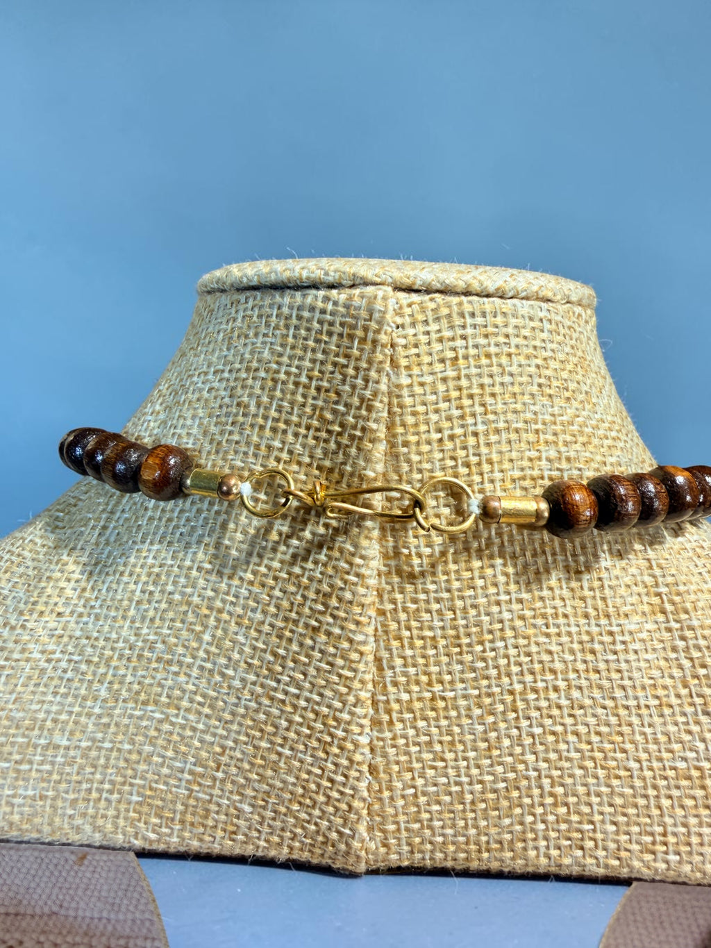 MULTI COLORED BEAD NECKLACE