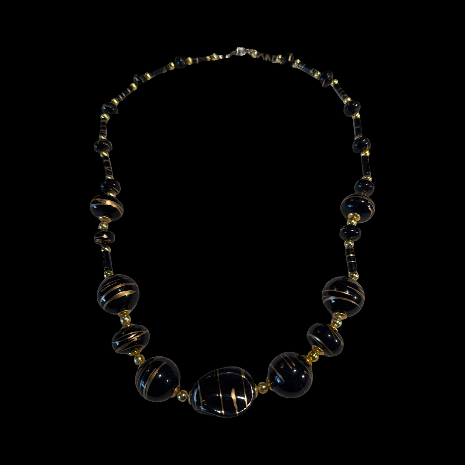 BLACK WITH GOLD DRIZZLE NECKLACE