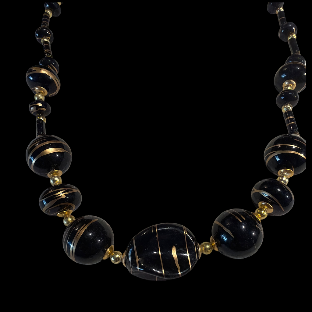 BLACK WITH GOLD DRIZZLE NECKLACE