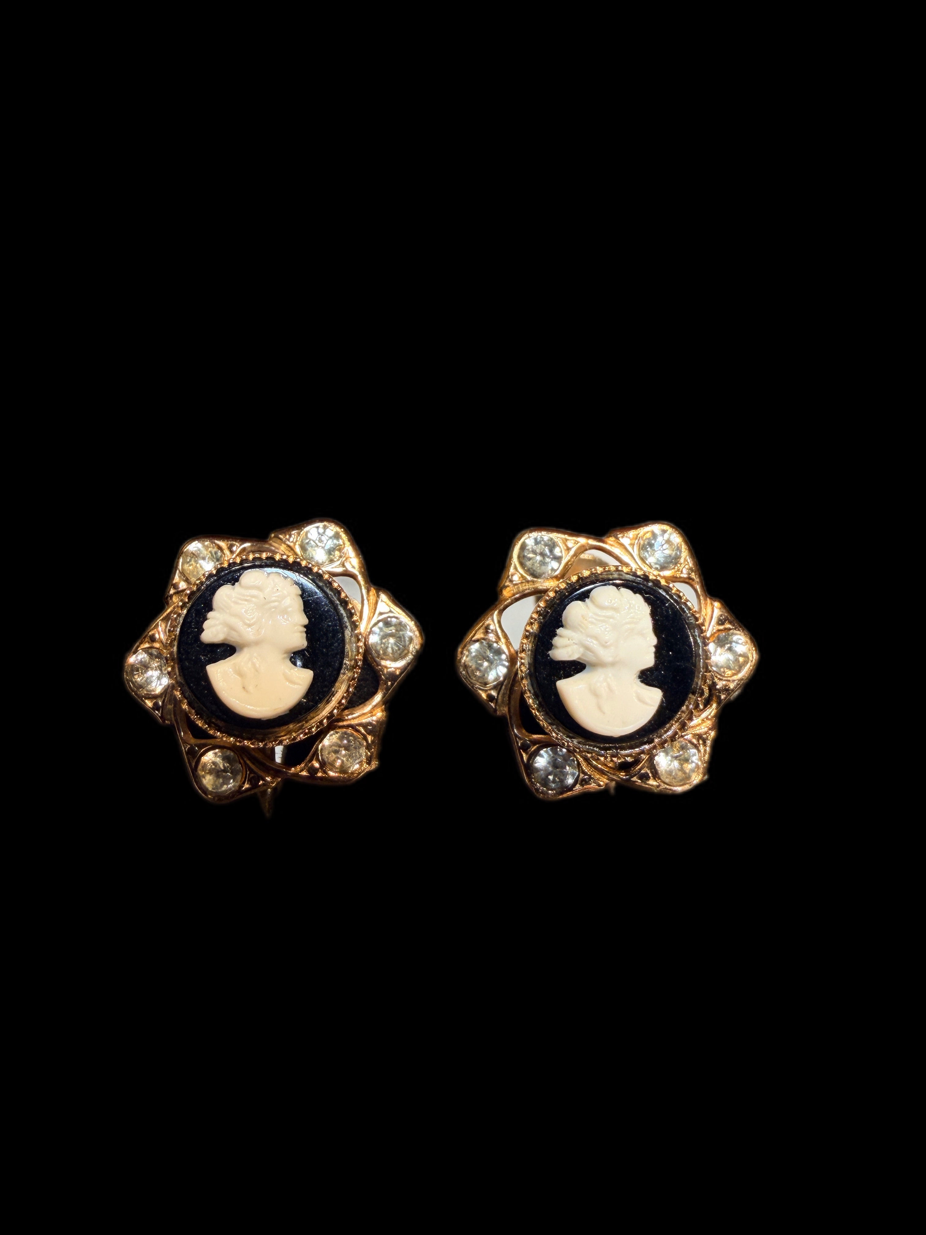 CAMEO EARRINGS