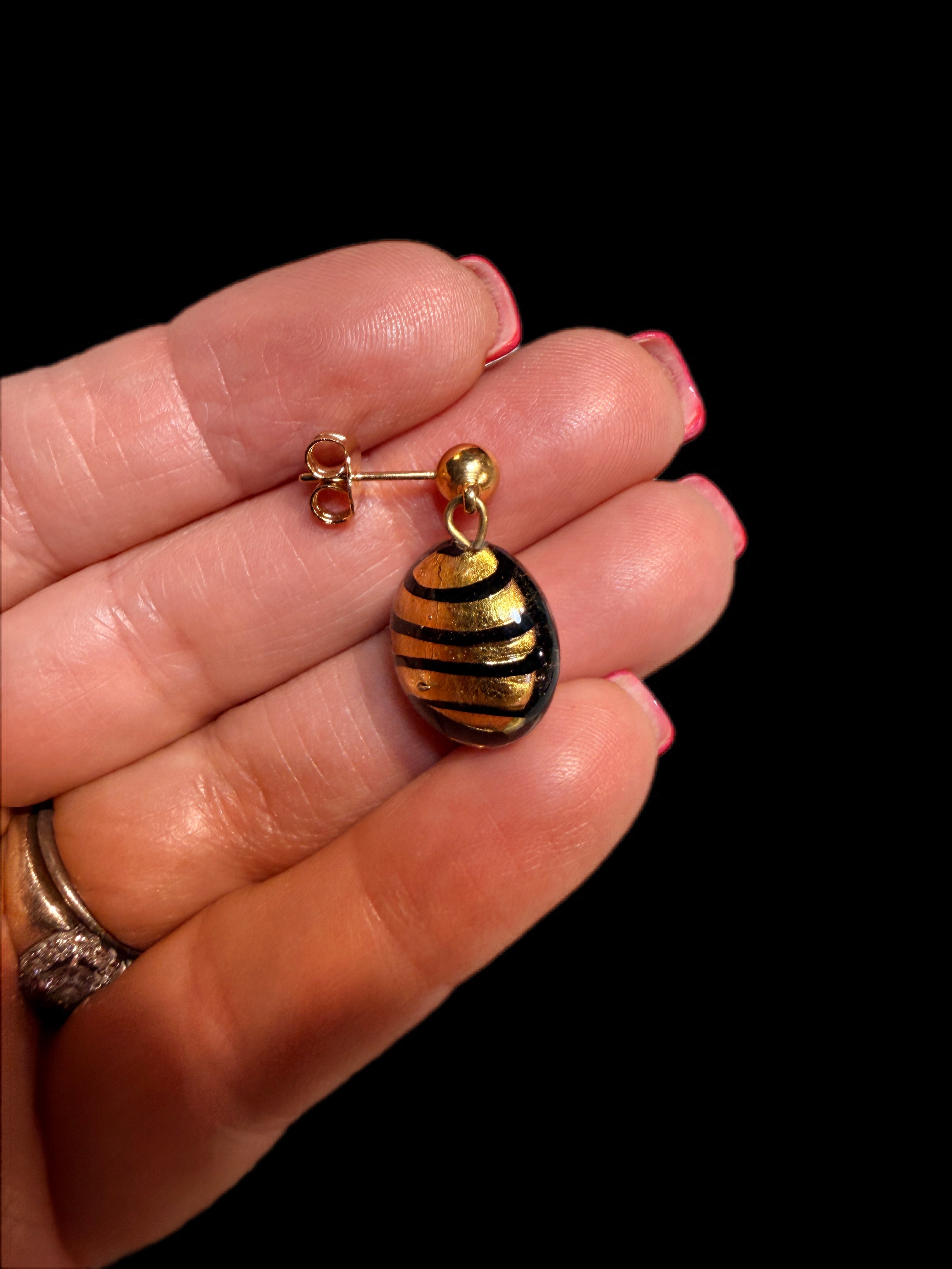 GOLD & BLACK GLASS EARRINGS