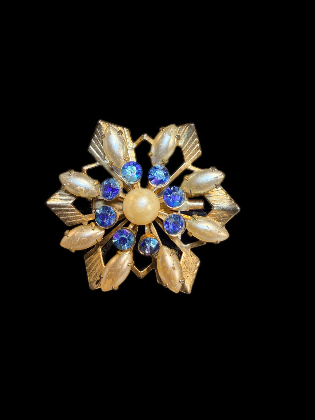 VINTAGE BLUE RHINESTONE & PEARL BROOCH
