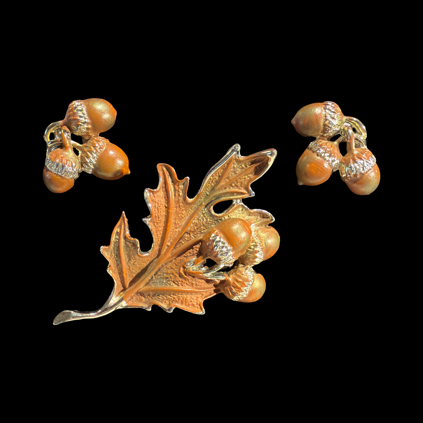 ACORN BROOCH AND CLIP ON SET