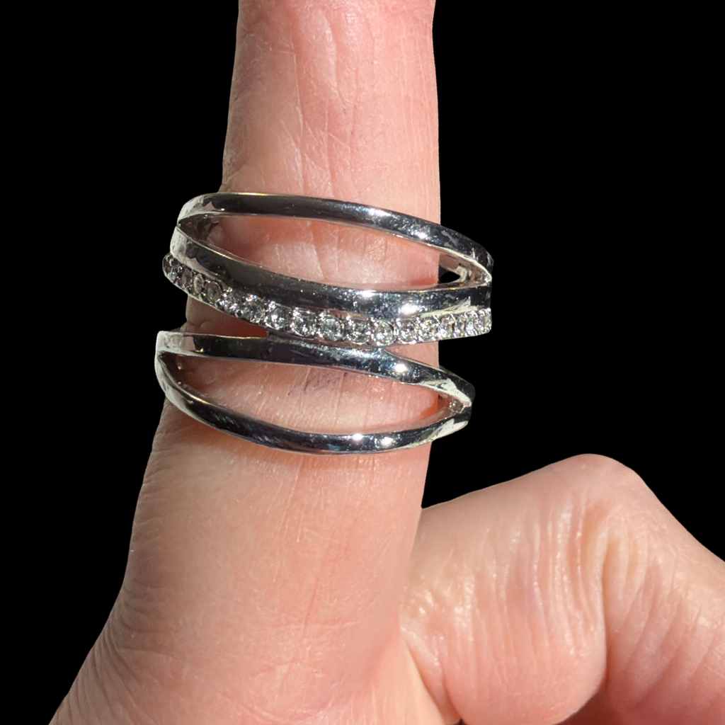 KIAM FAMILY MULTI-STRAND RING