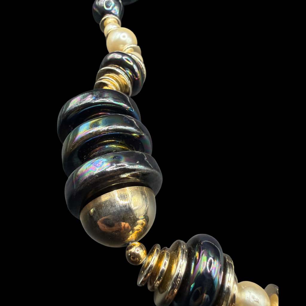 BLACK AB AND PEARL NECKLACE