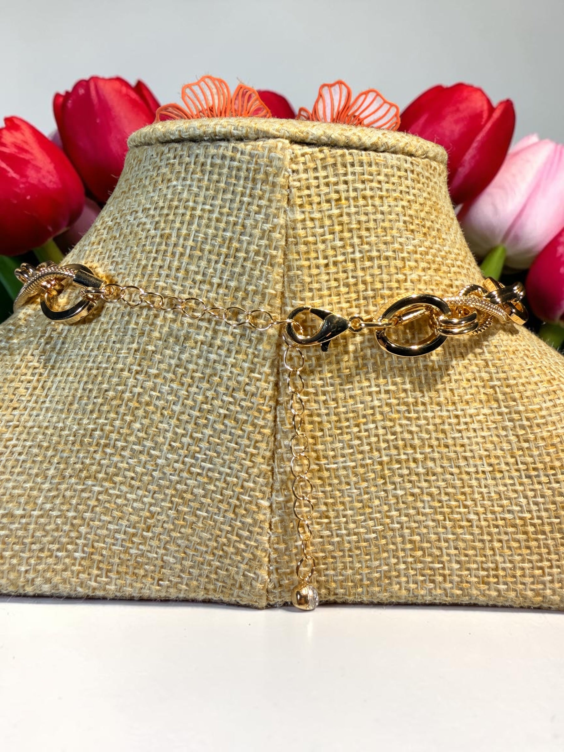CORAL FLORAL NECKLACE AND MATCHING EARRINGS