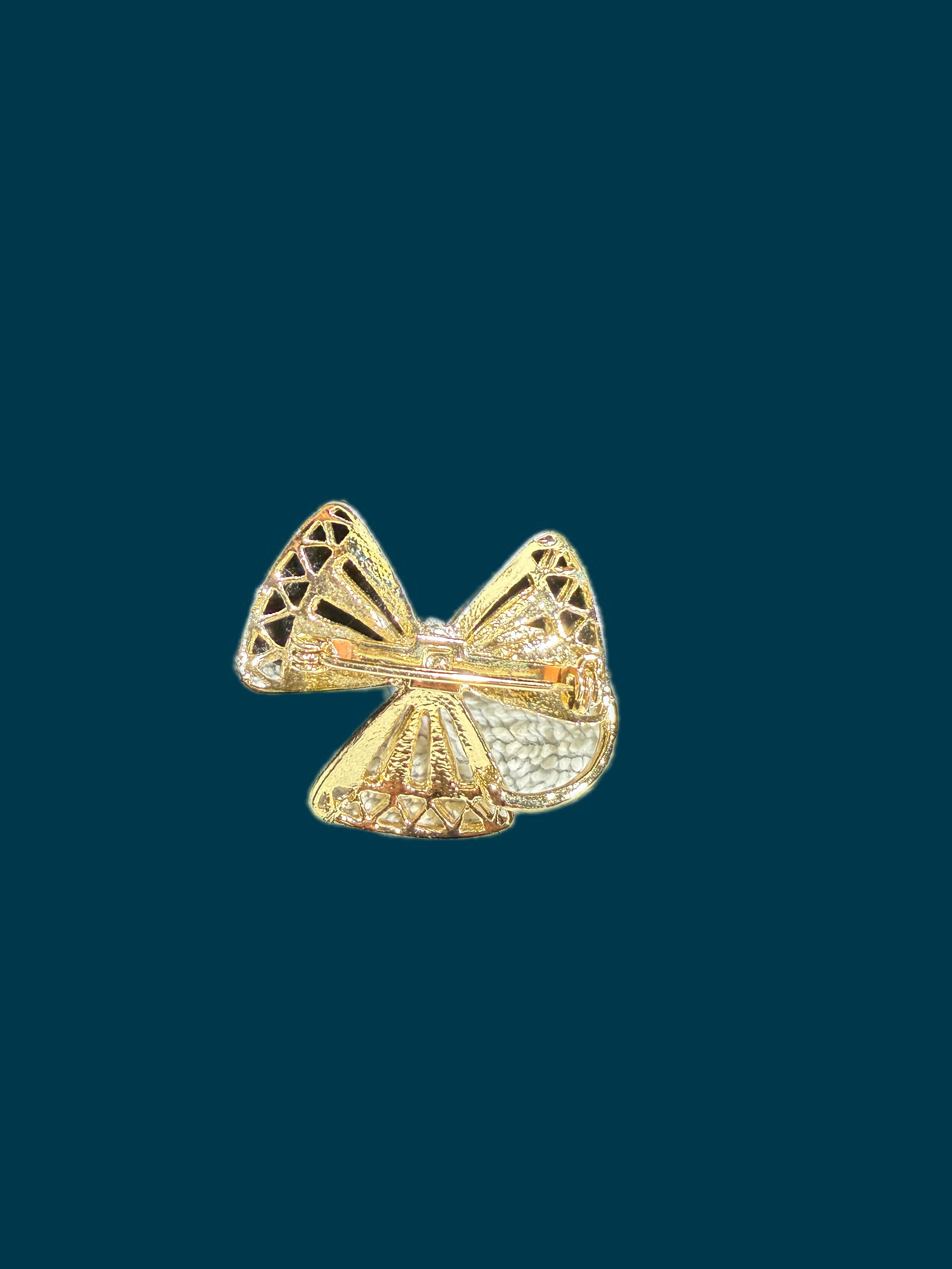 AB CRYSTAL BALL BROOCH