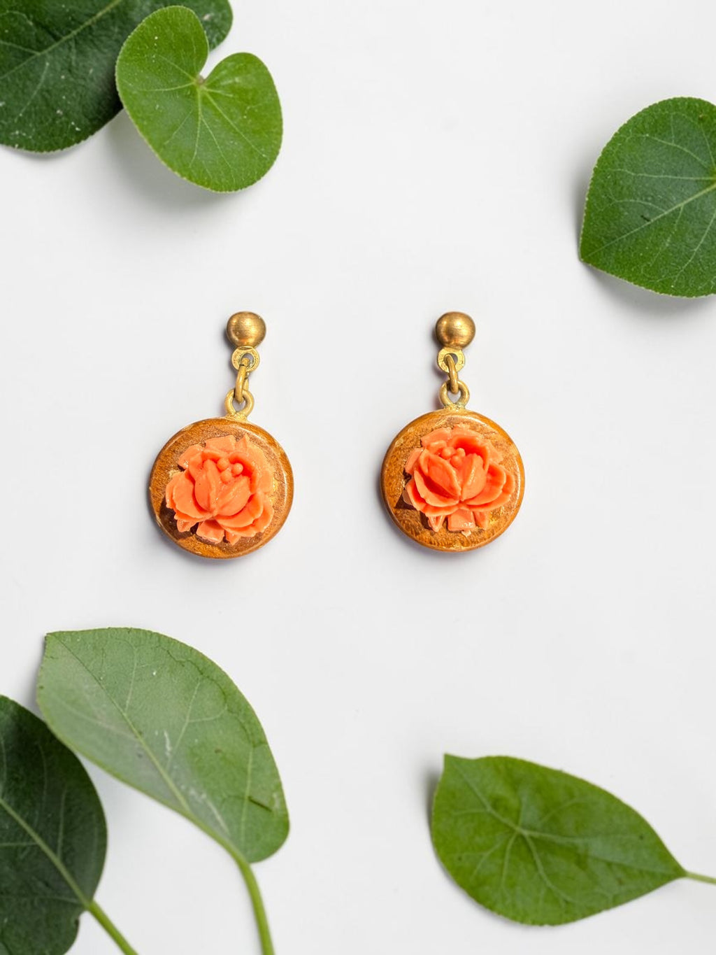 VINTAGE WOOD AND ROSE EARRINGS