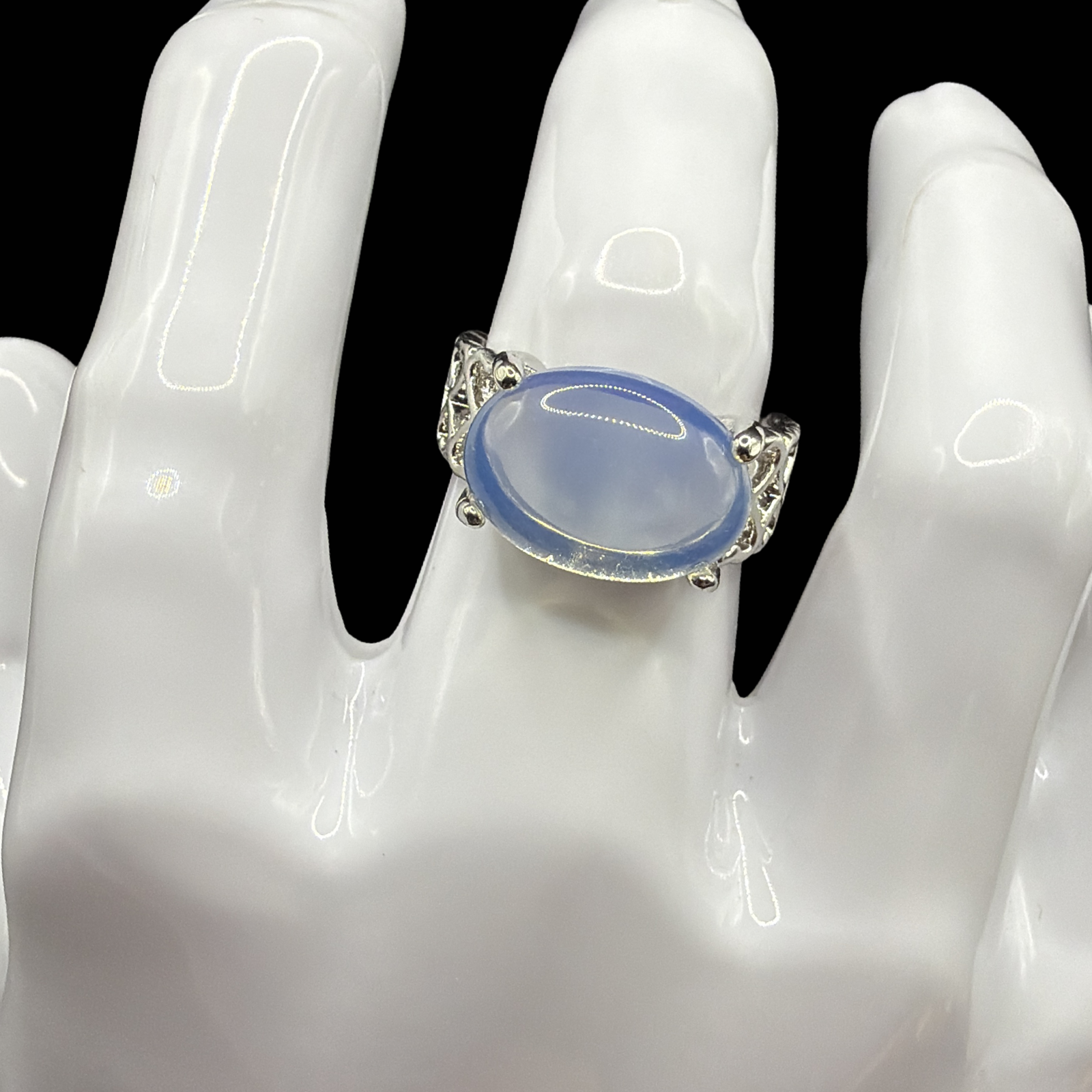 GLASS OPALITE COLORED RING