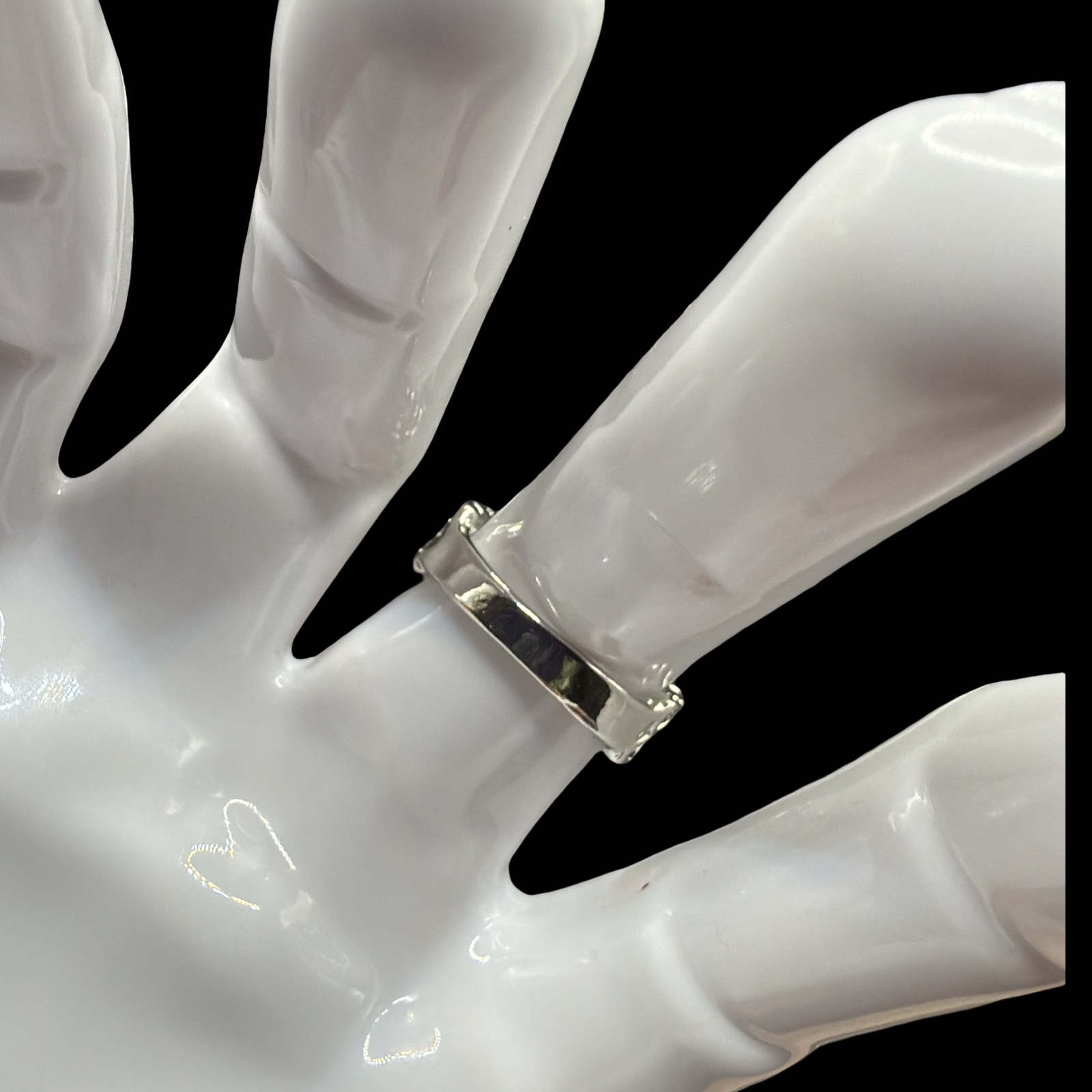 GLASS OPALITE COLORED RING