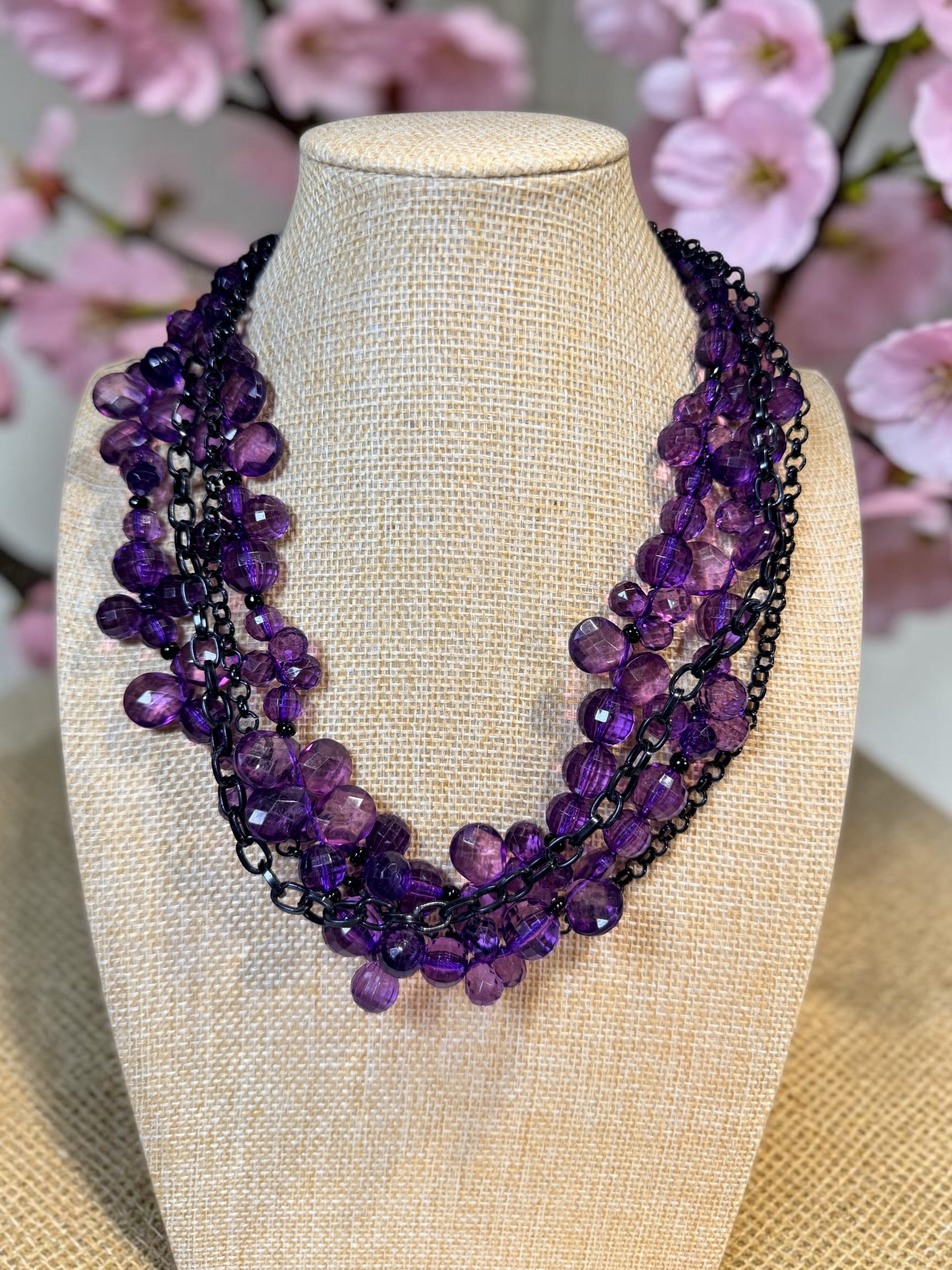 PURPLE AND BLACK BEADED NECKLACE