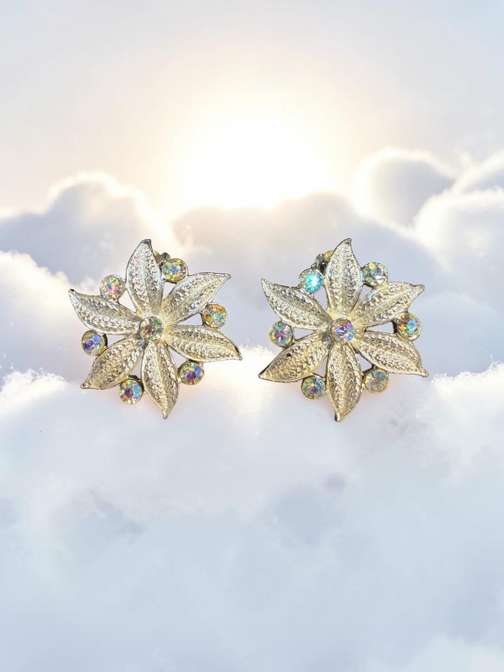SILVER AB FLORAL EARRINGS
