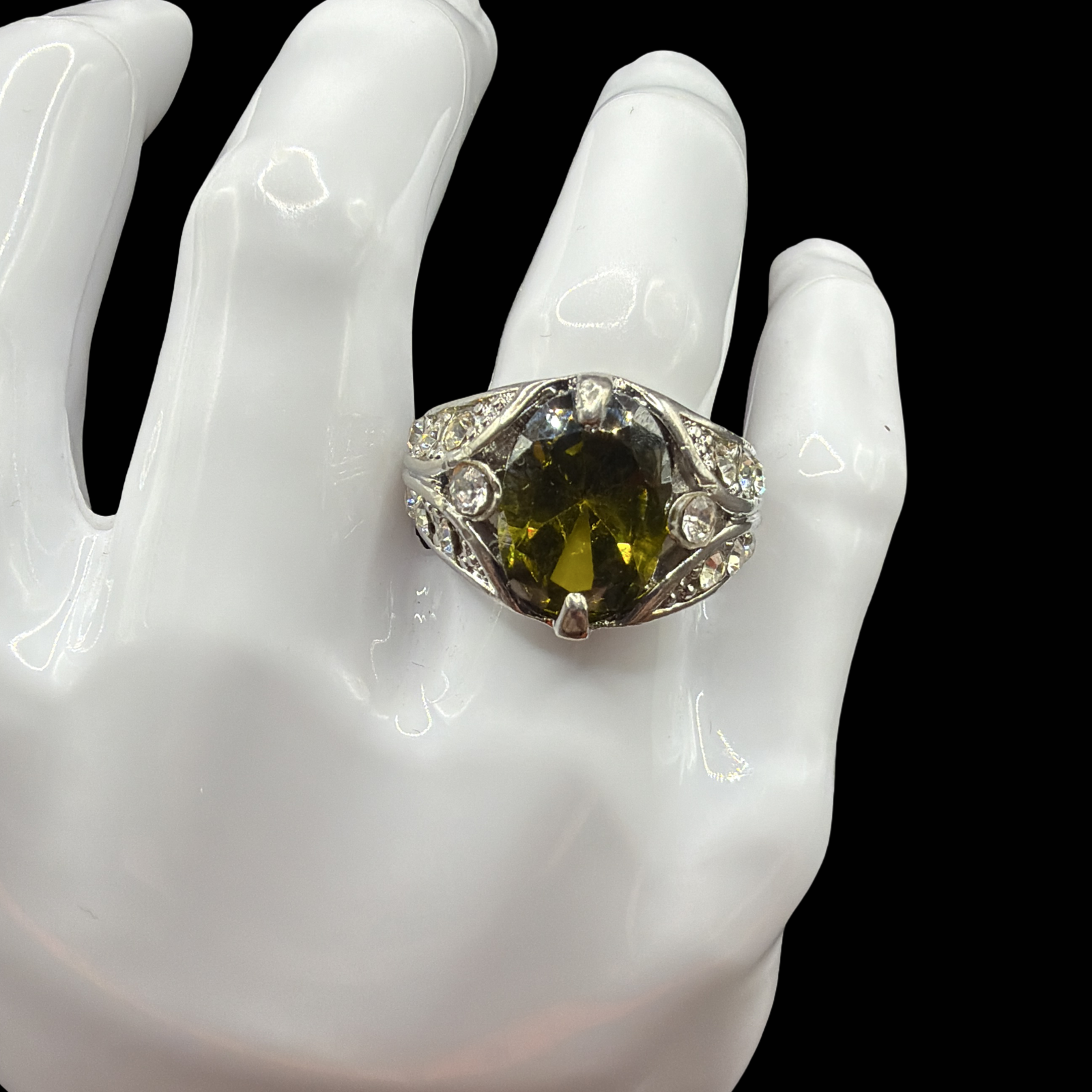 SILVER TONE COSTUME RING