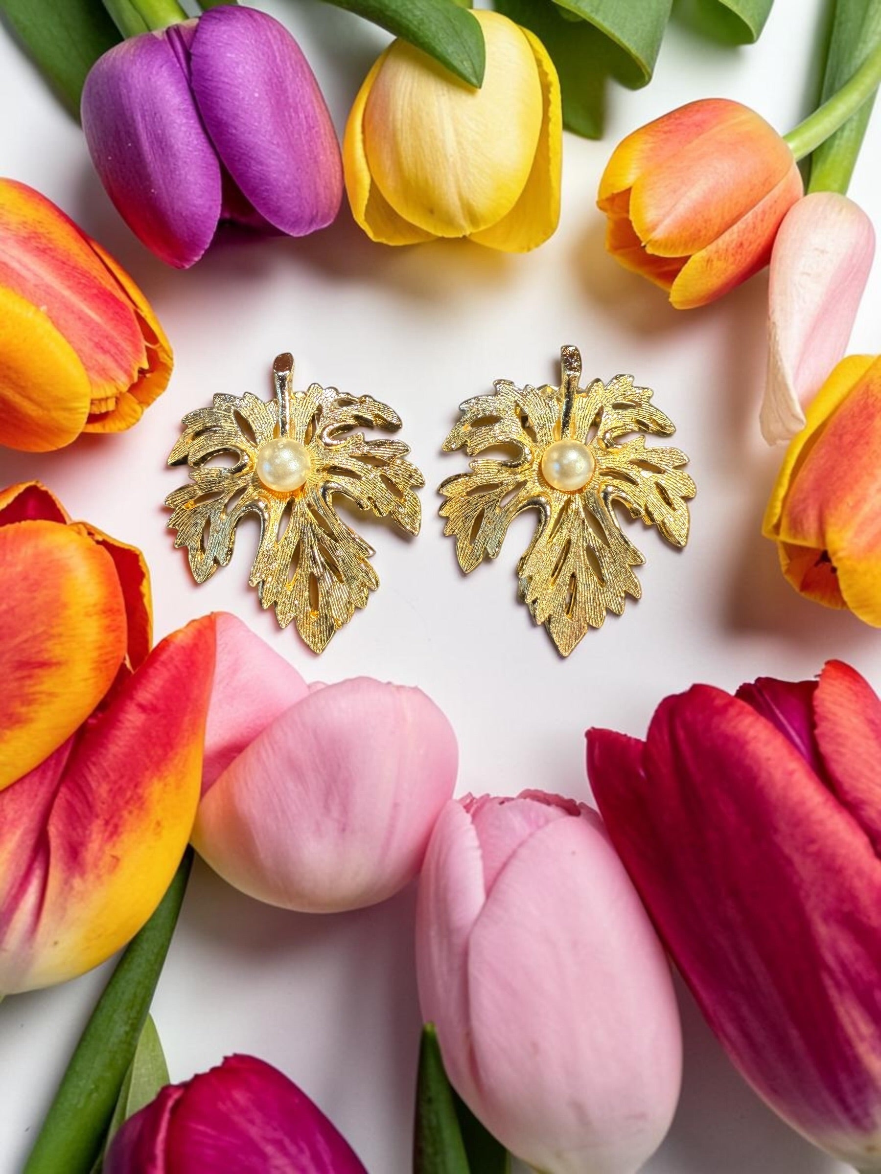 GOLD MAPLE LEAF EARRINGS WITH PEARL CENTERS