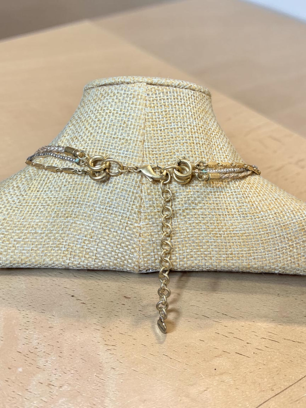 STELLA & DOT STACKER STYLE NECKLACE