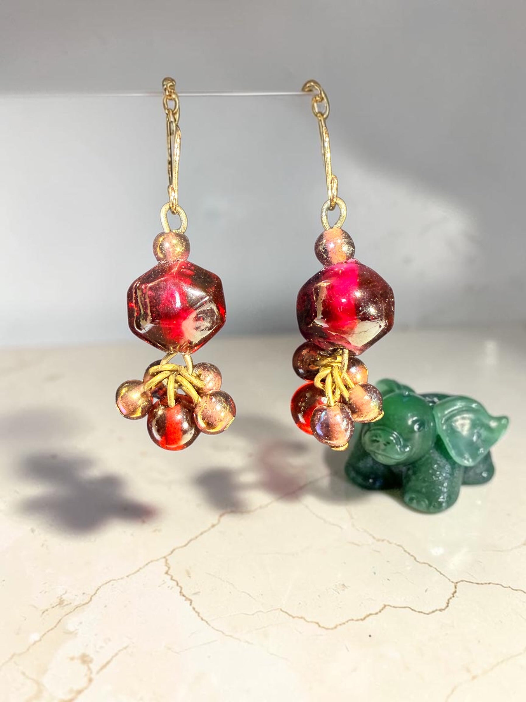 RED GLASS BEAD EARRINGS
