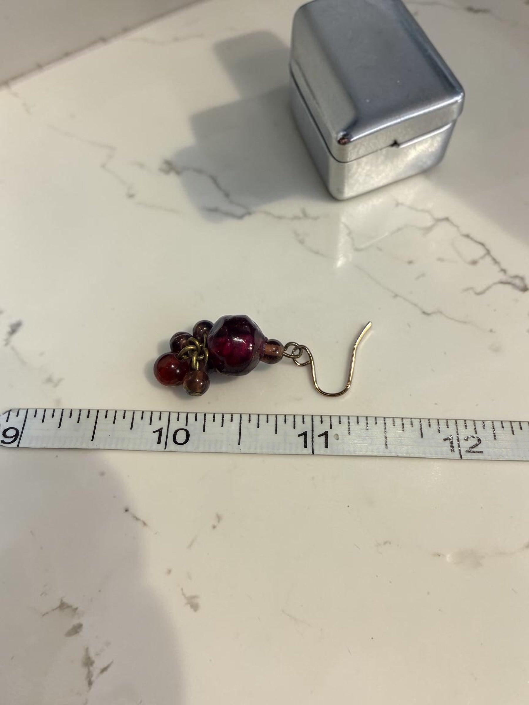 RED GLASS BEAD EARRINGS