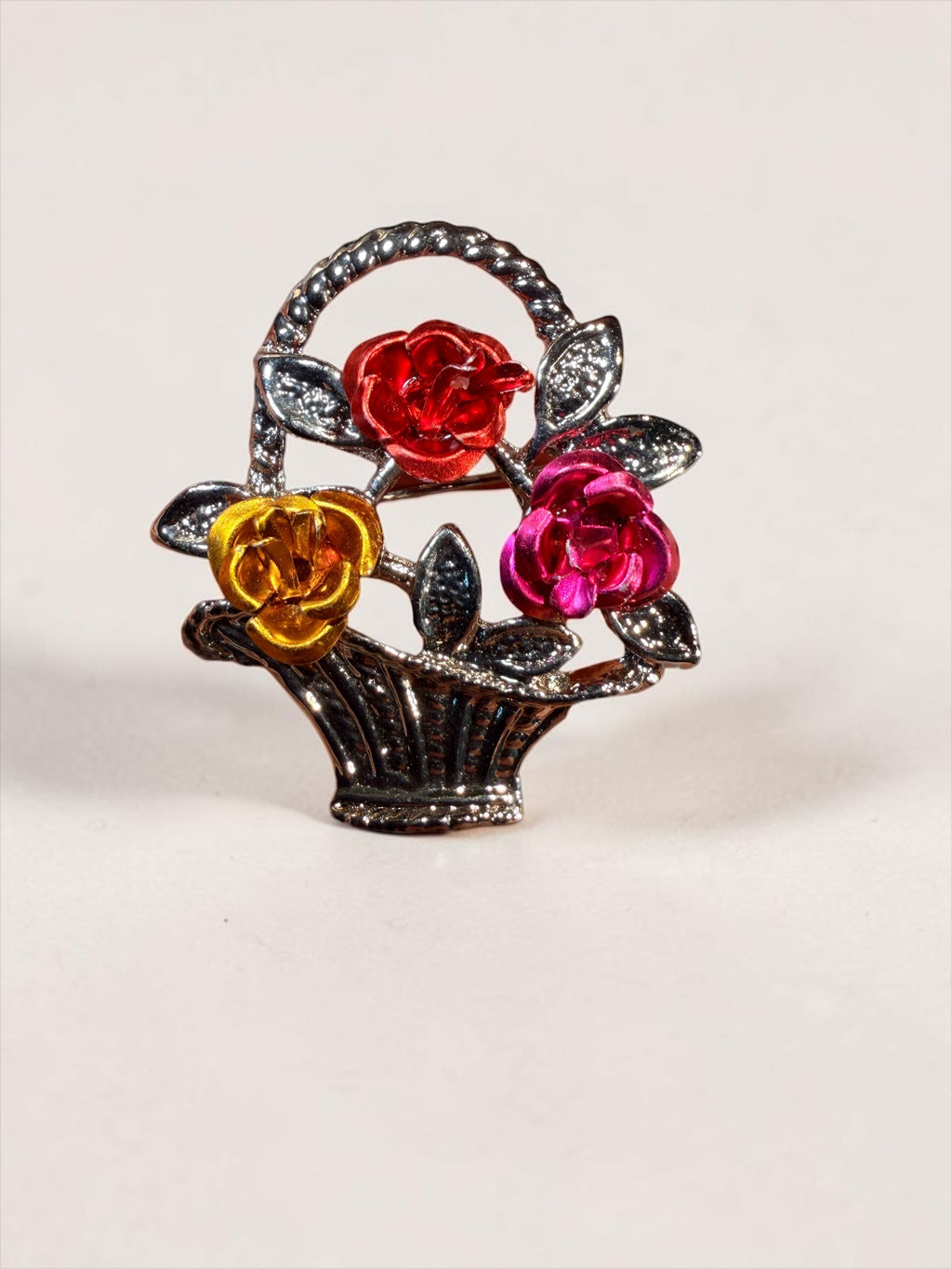 VINTAGE BASKET OF FLOWERS BROOCH