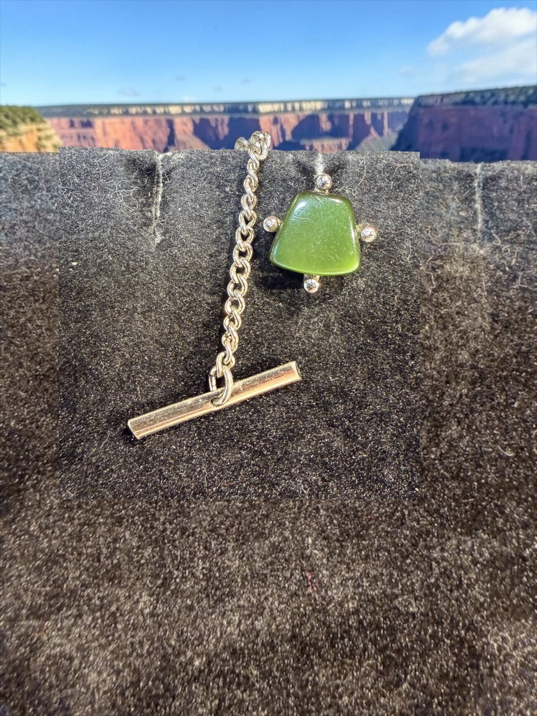 SARAH COVENTRY TIE TACK