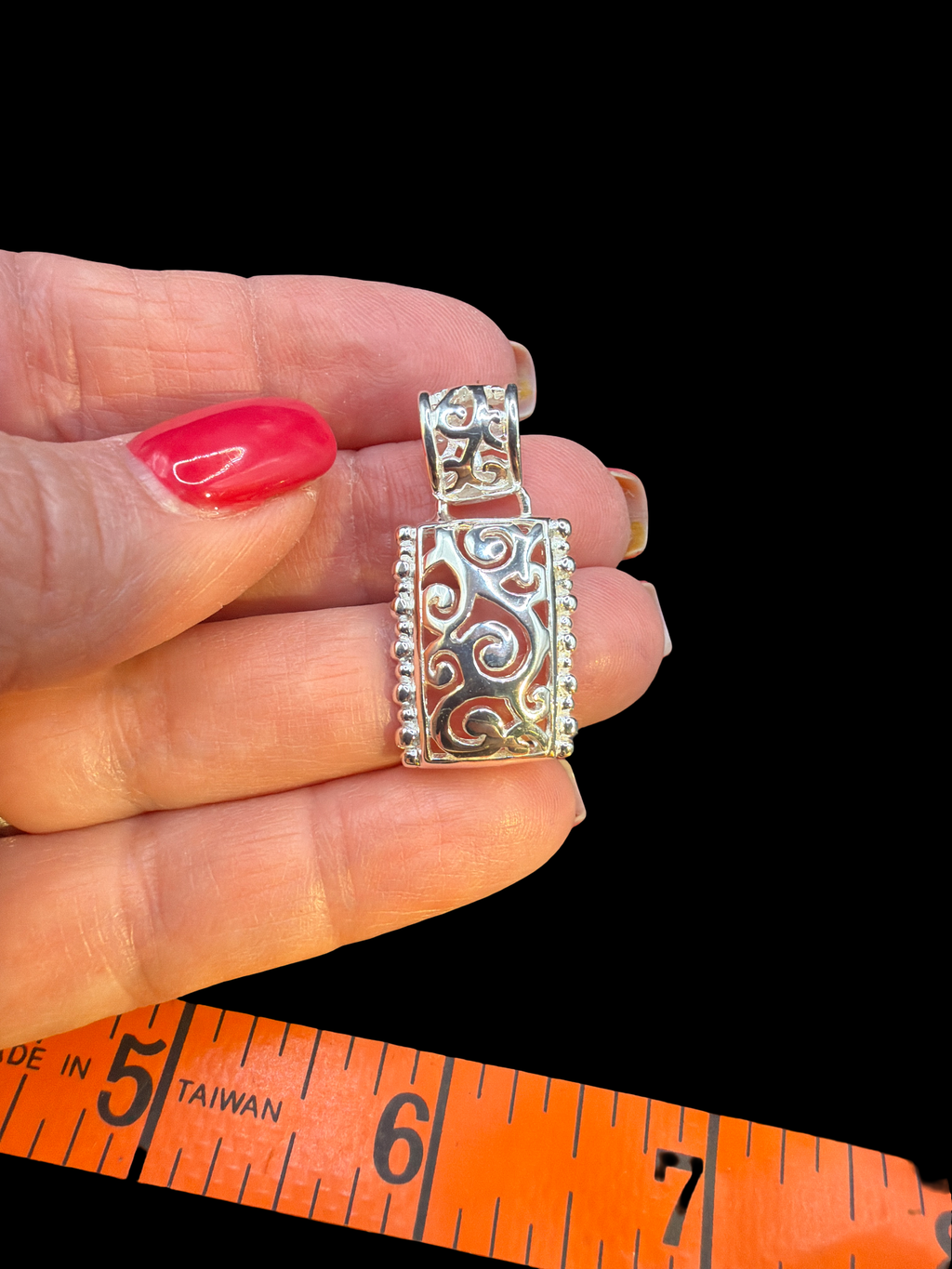 925 SCROLL  PENDANT