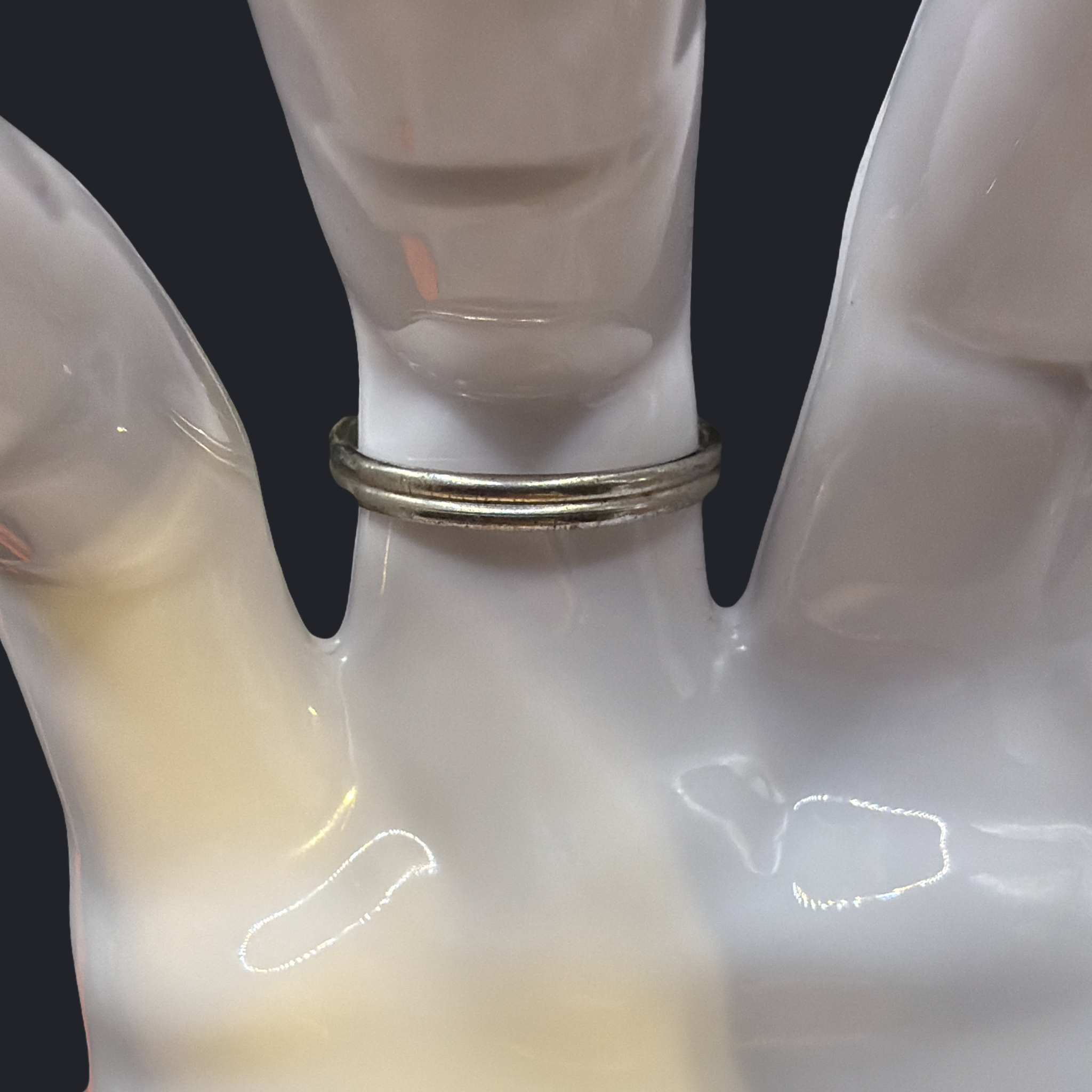 SARAH COVENTRY SILVER TONE FLORAL RING