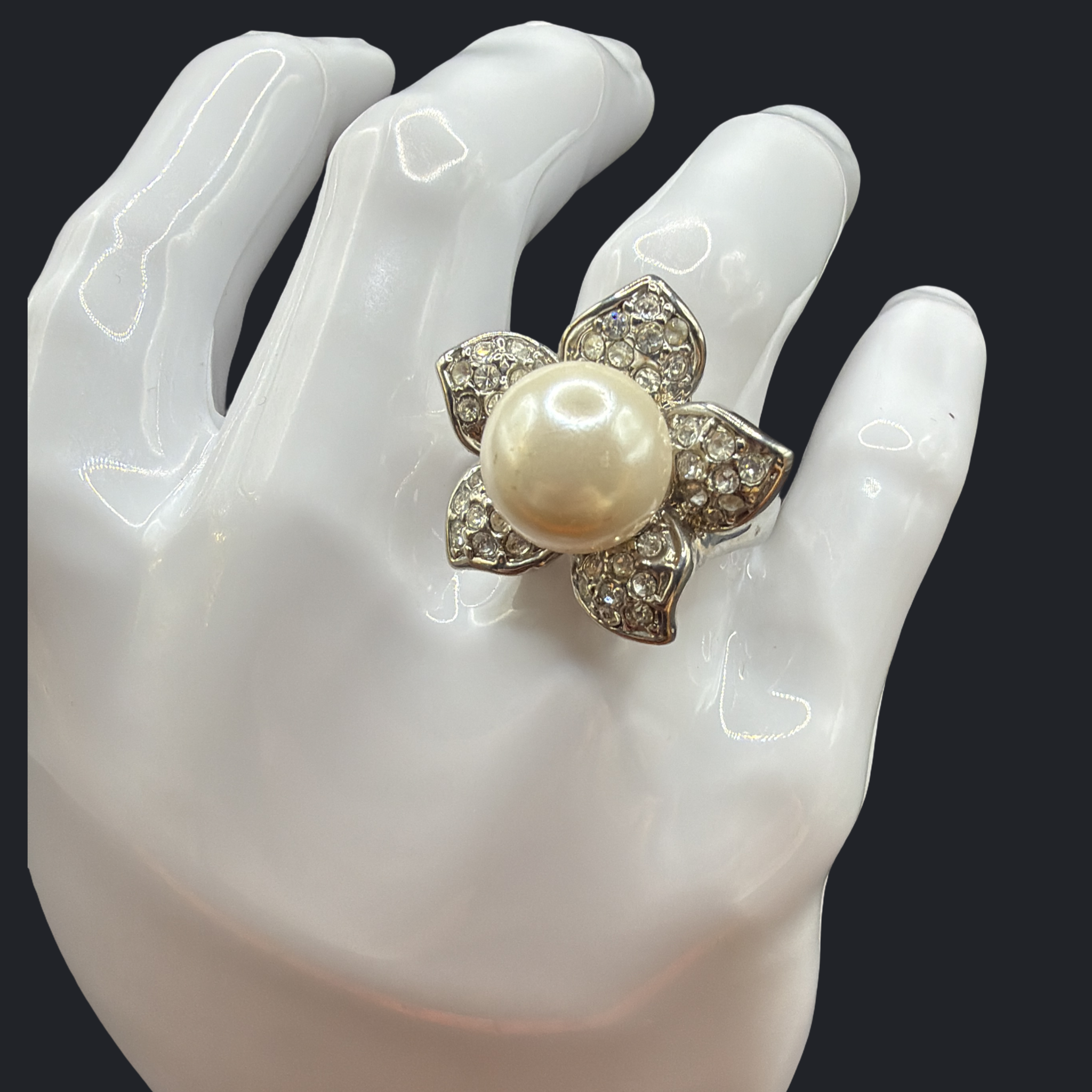 SILVER TONE AND LARGE FAUX PEARL RING