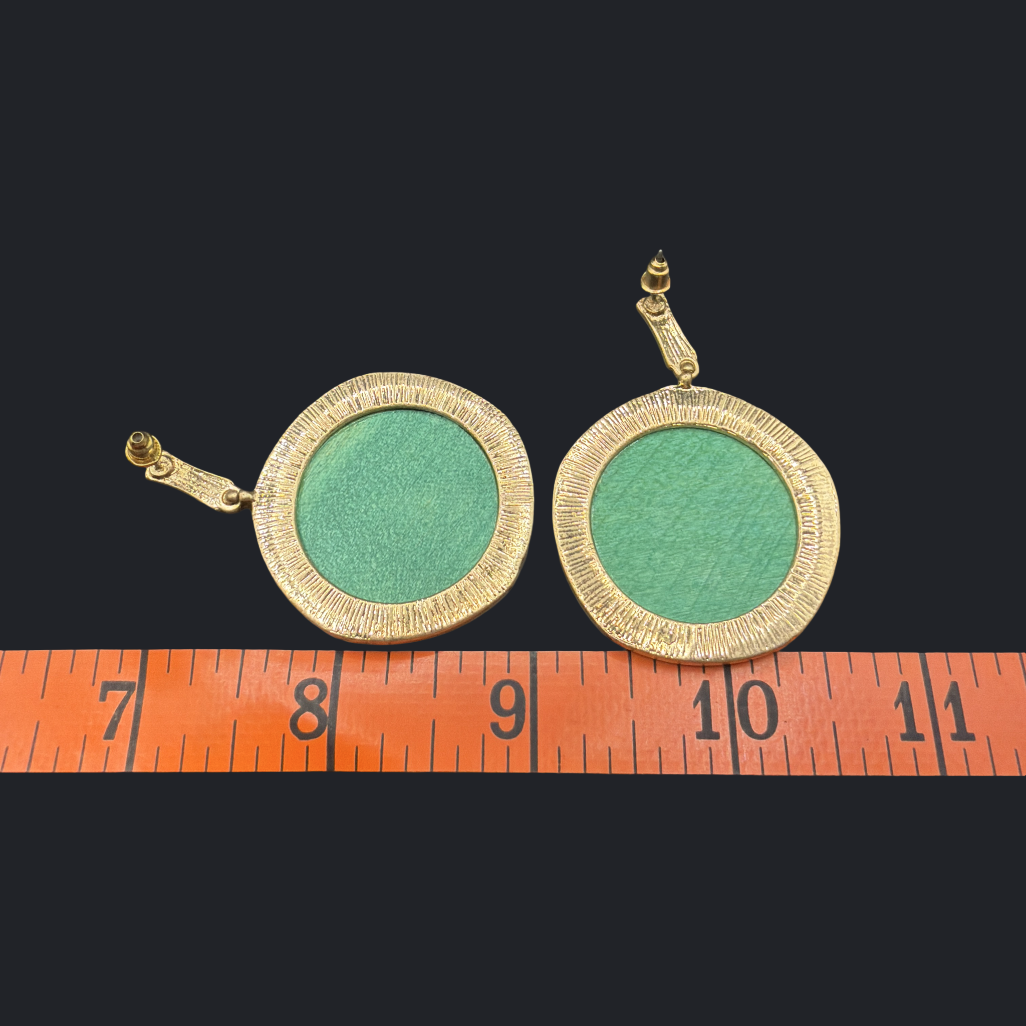 BELK BRAND GOLD TONE AND WOOD EARRINGS