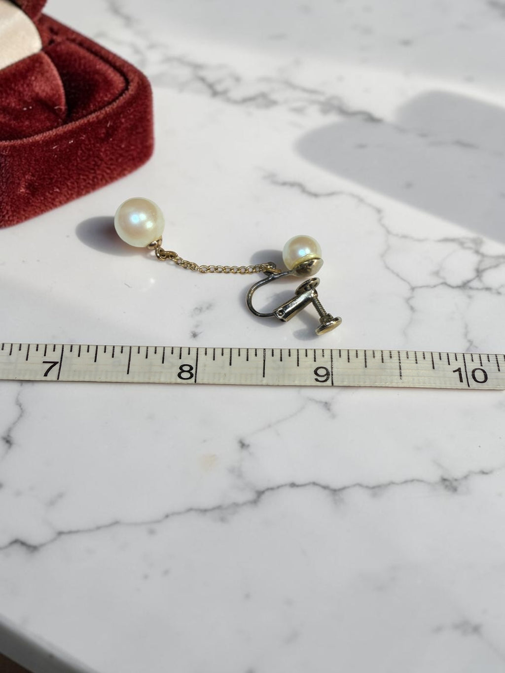 VINTAGE PEARLS DANGLE EARRINGS