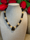 GLASS BEADED NECKLACE