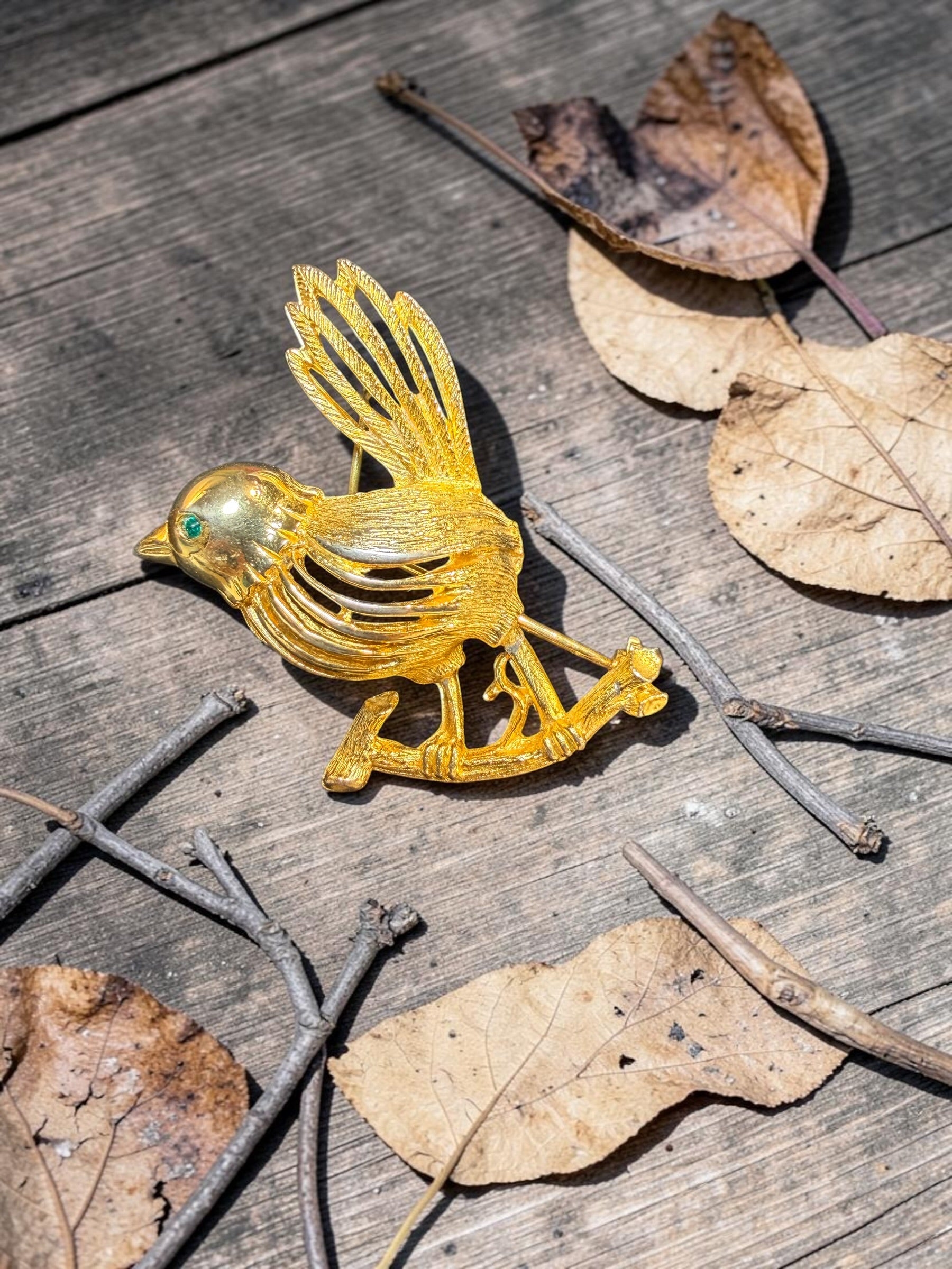GOLD BIRD BROOCH