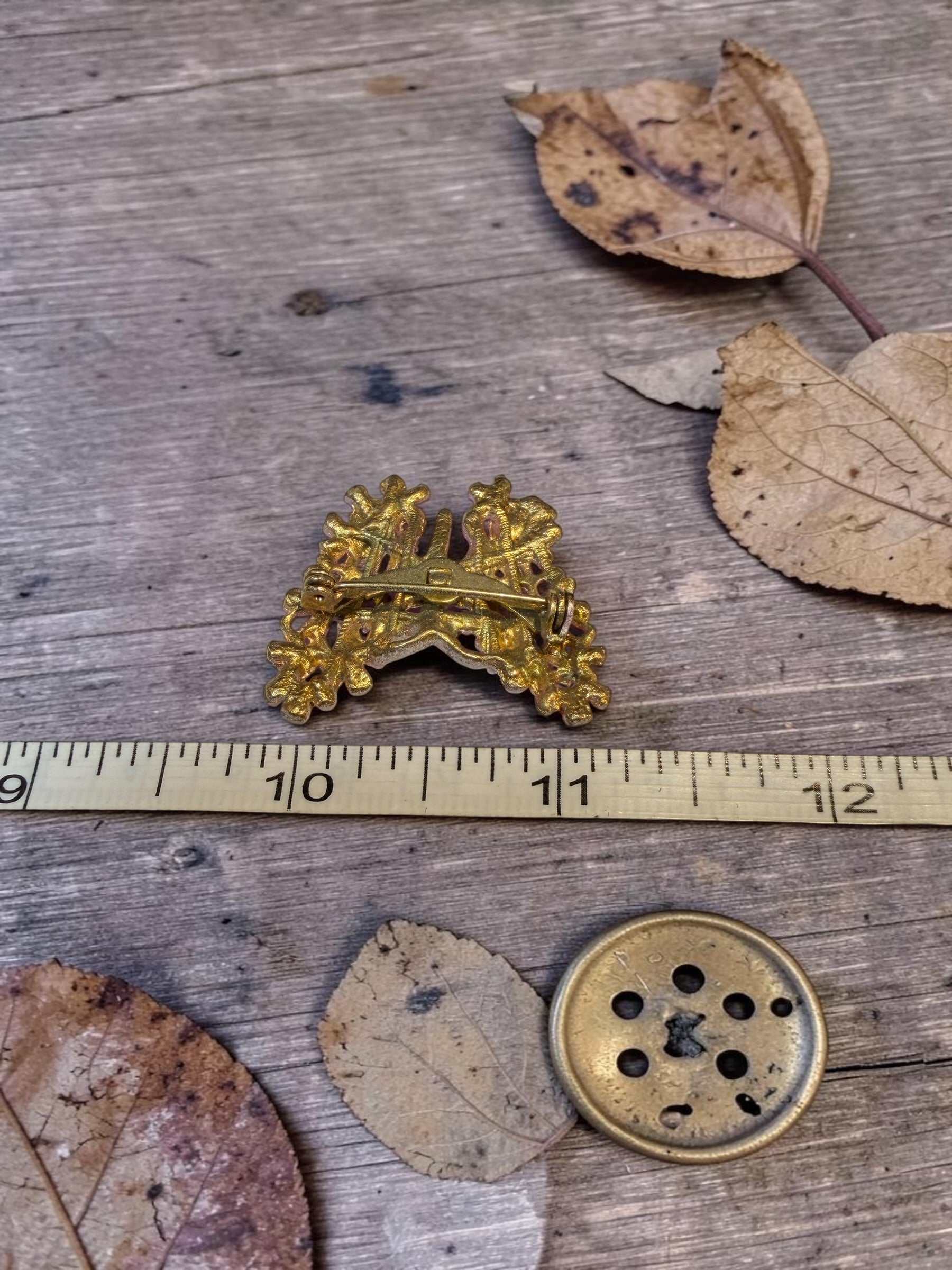 VINTAGE PINK BUTTERFLY BROOCH