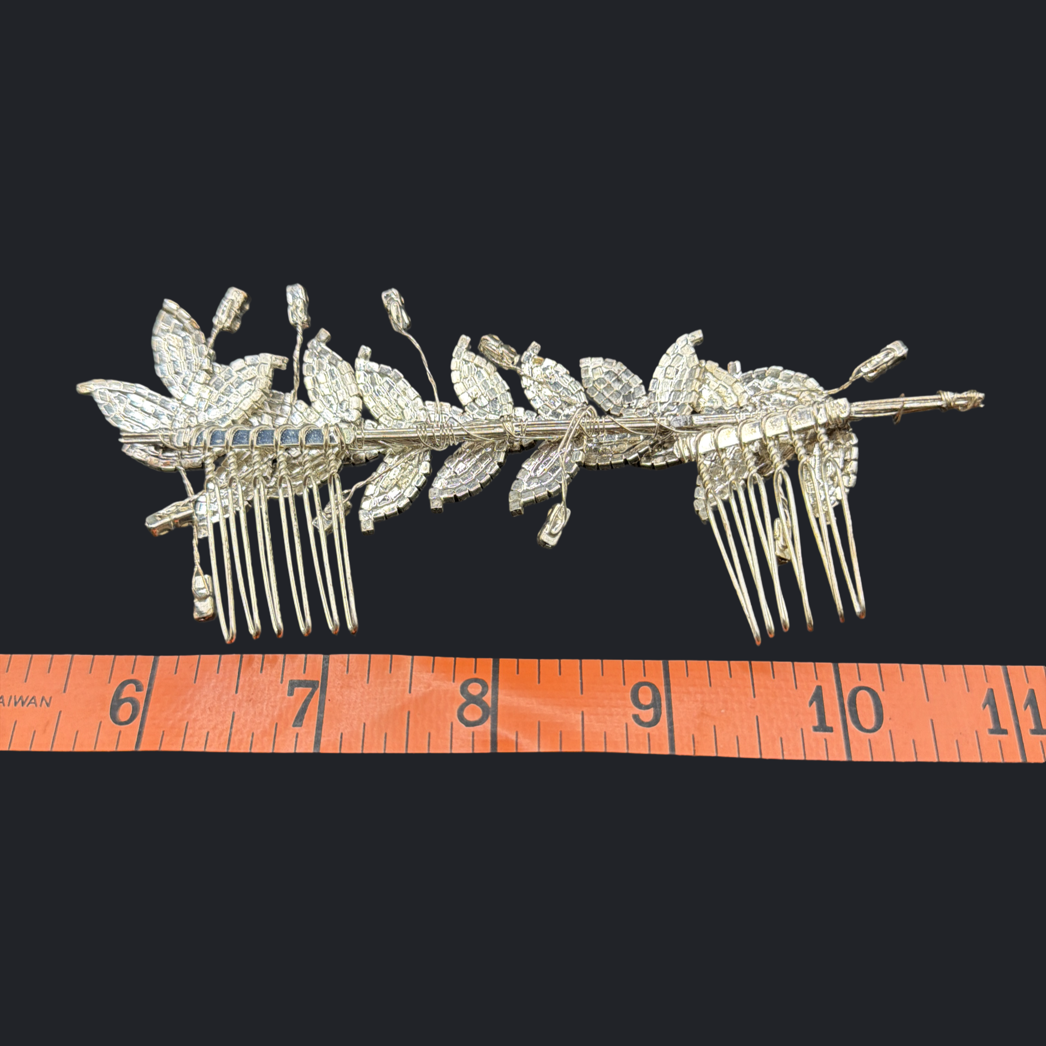 LARGE VINTAGE HAIR CLIP