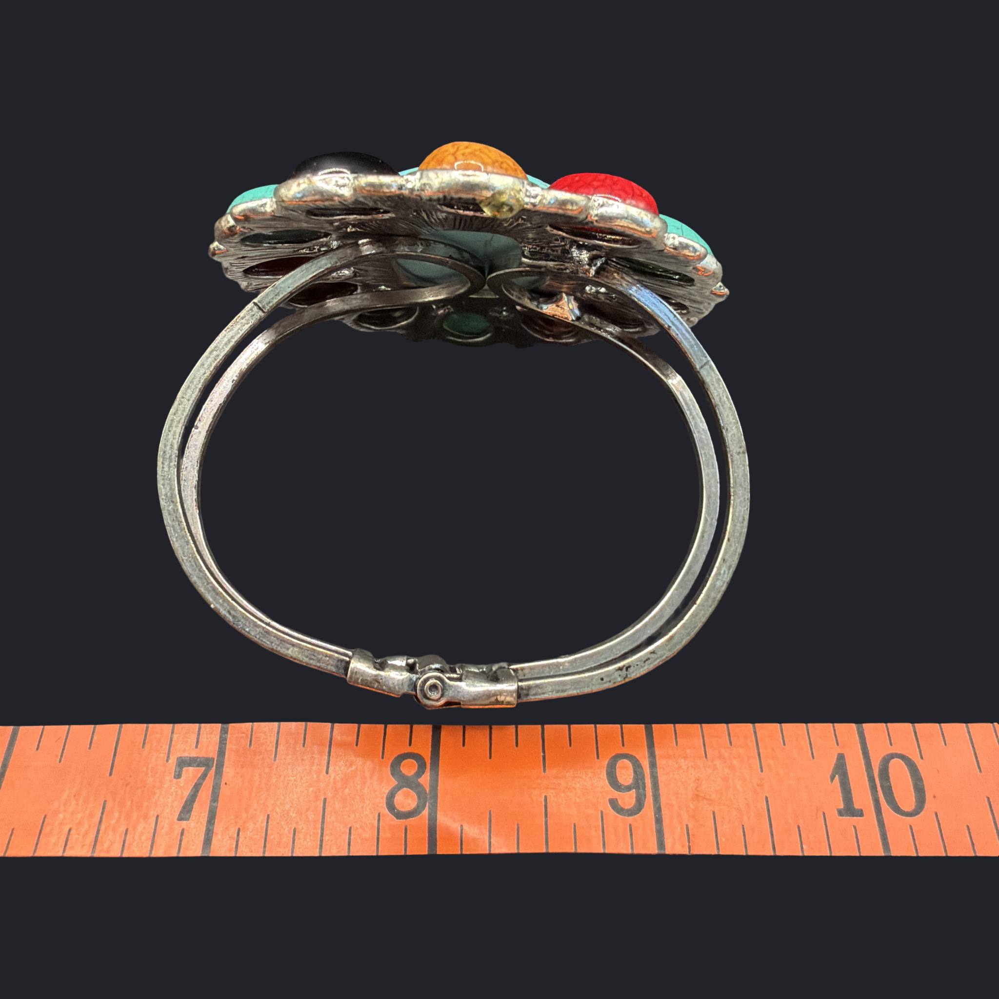 LARGE CABOCHON BRACELET