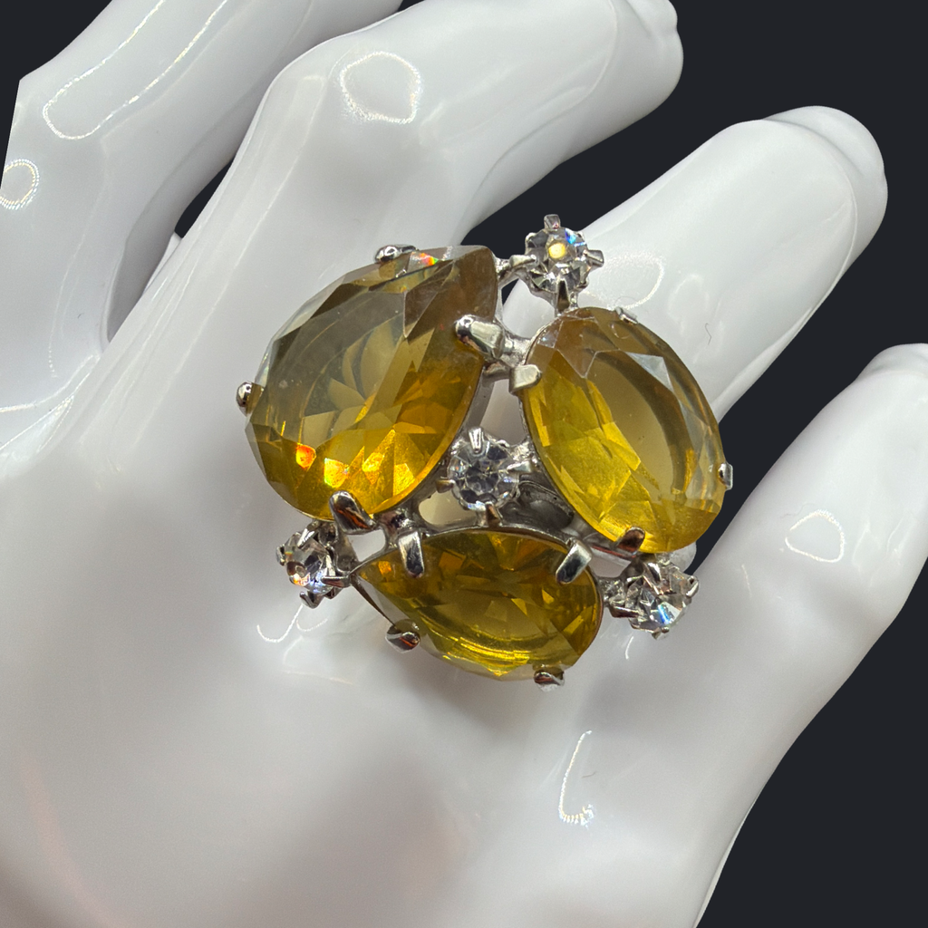 PALE GREEN RHINESTONE RING