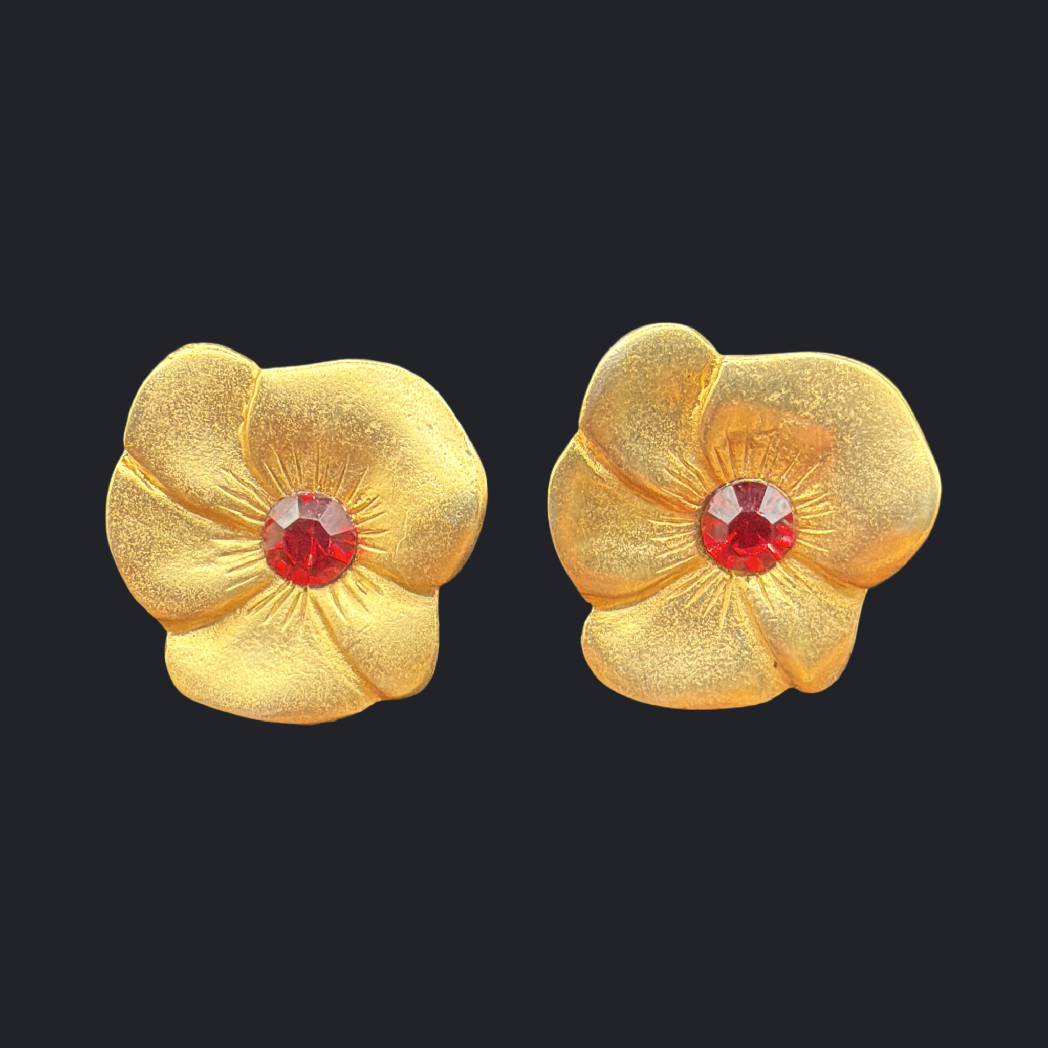 MATTE FLORAL EARRINGS
