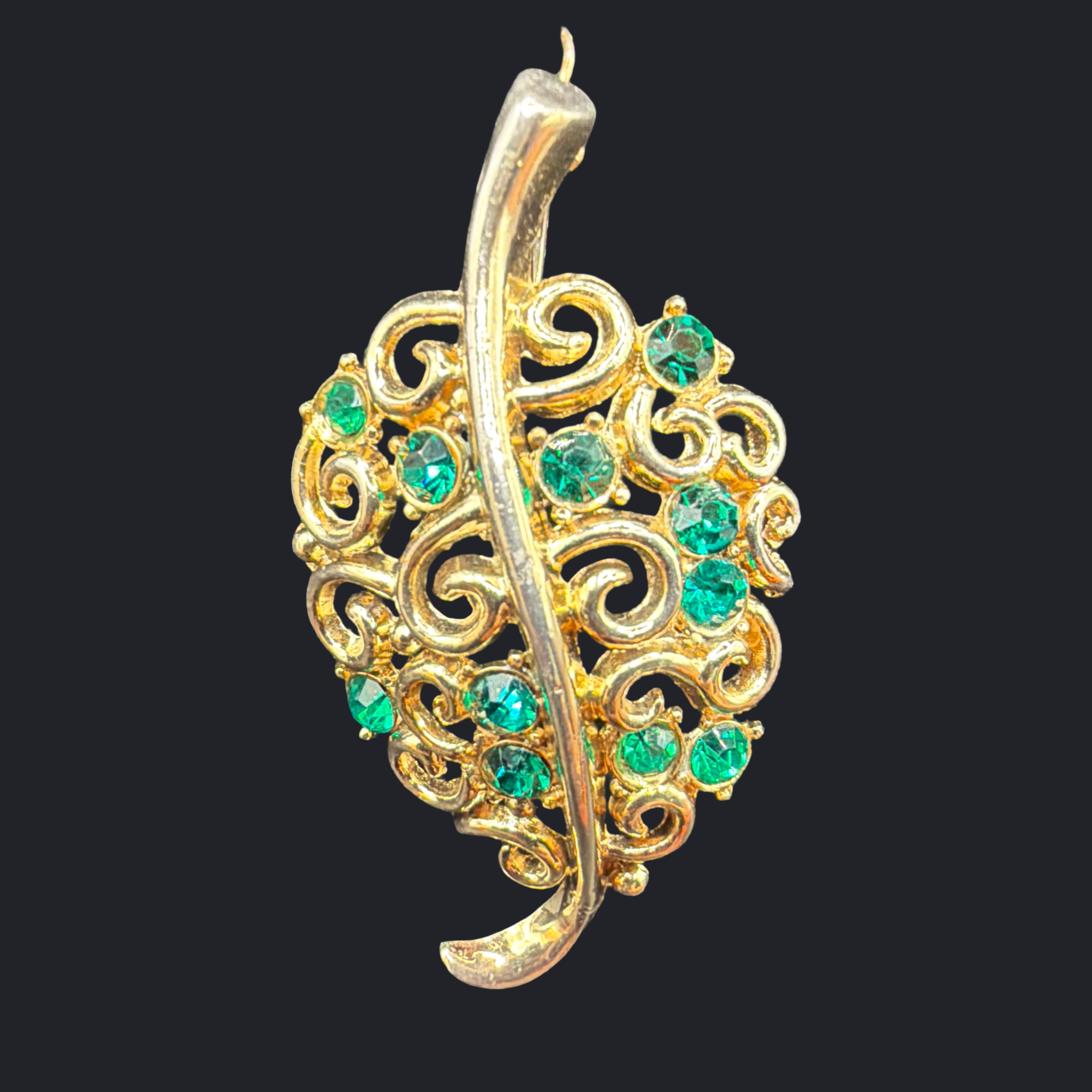GREEN WITH ENVY PENDANT