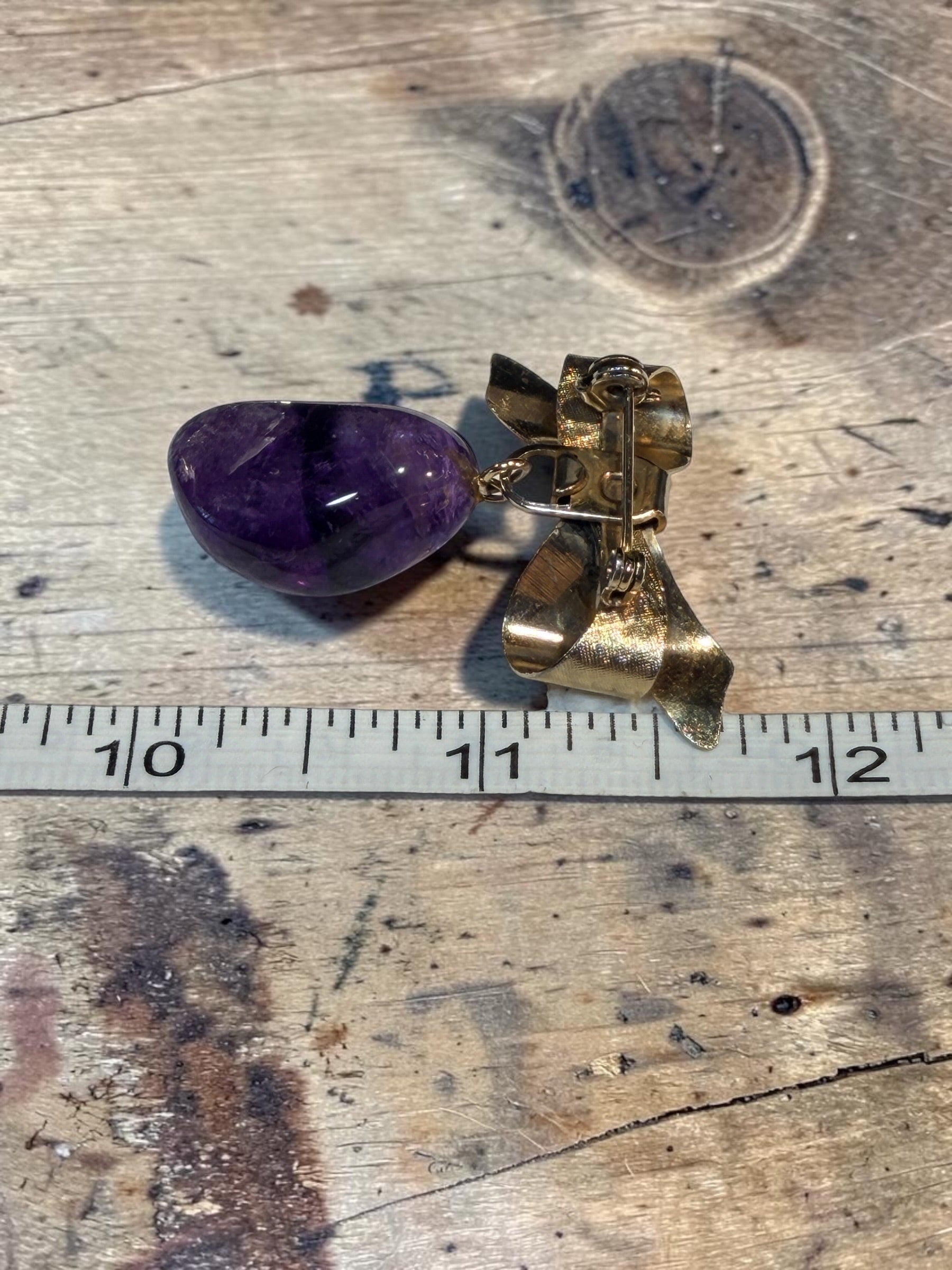 PURPLE STONE BROOCH