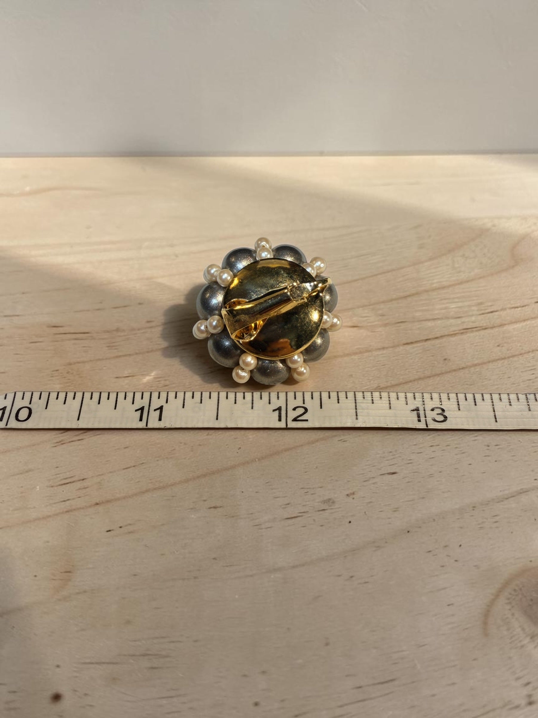LARGE PEARL EARRINGS