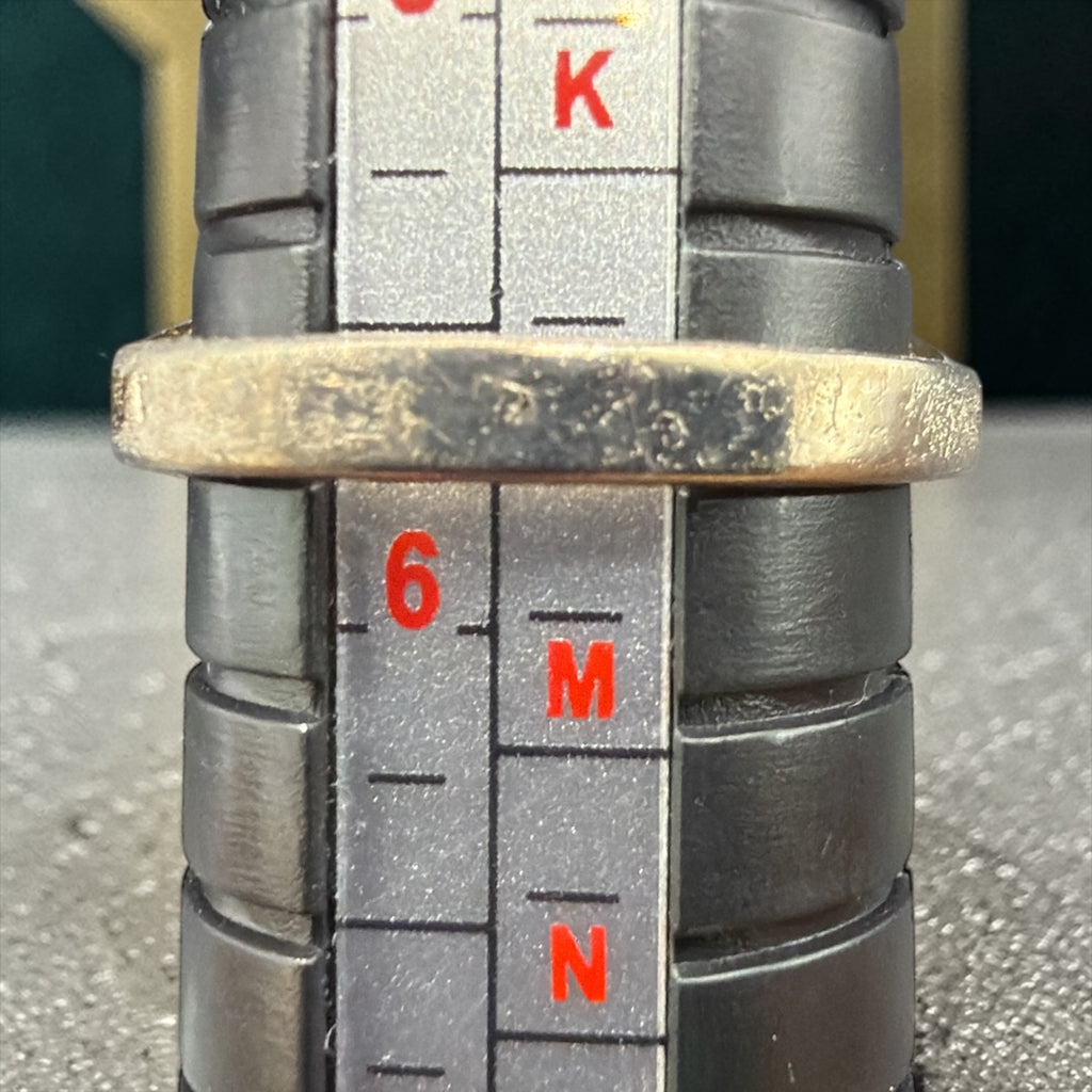 VINTAGE LARGE PURPLE GLASS STONE RING