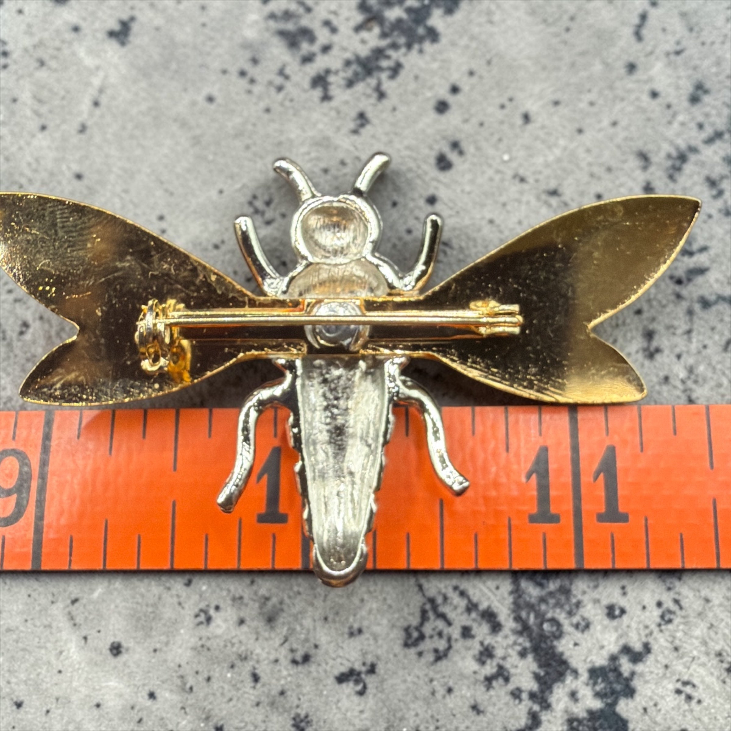 WASP BROOCH