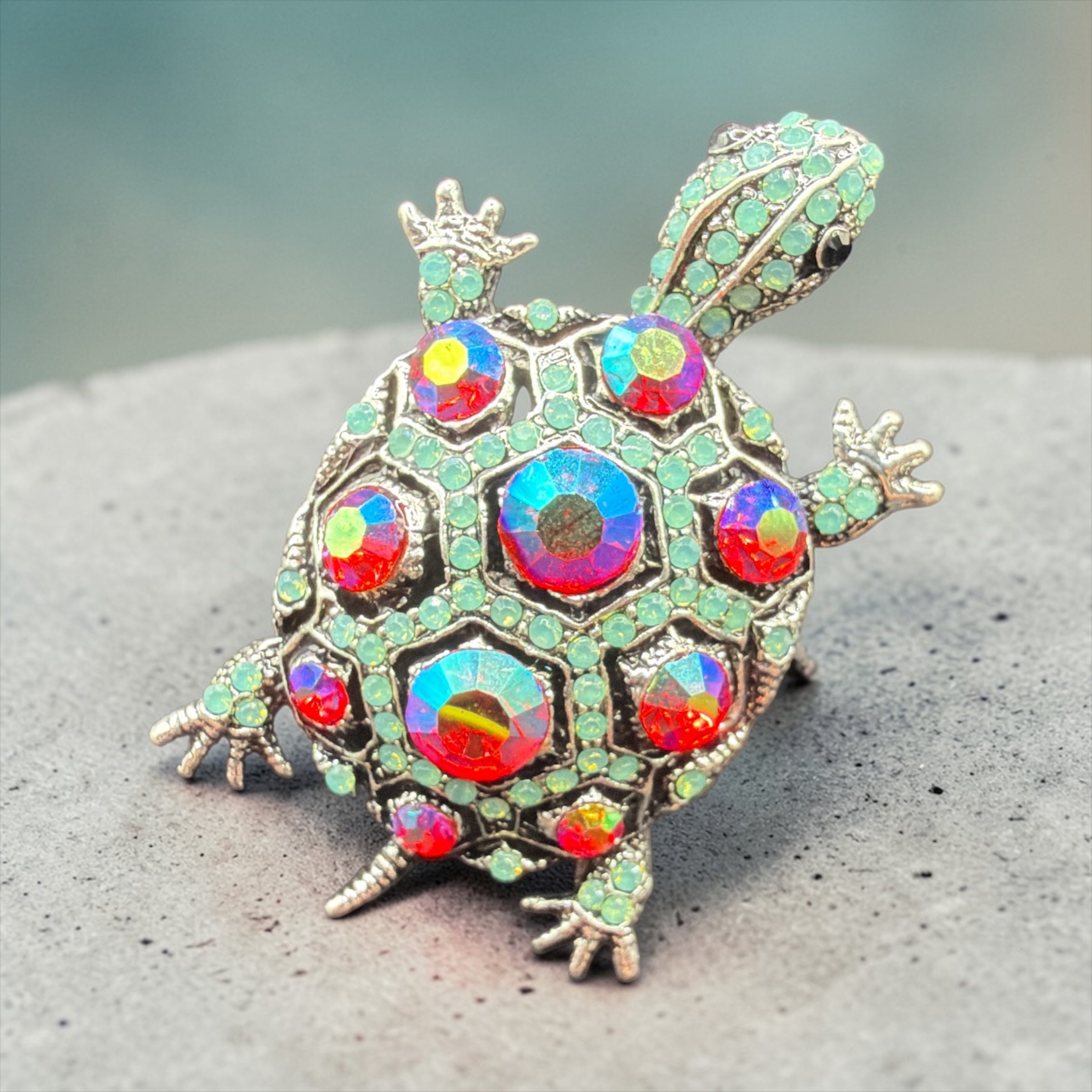 TURTLE BROOCH