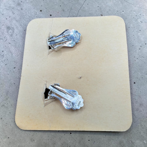 1961 SARA COVENTRY EARRINGS ON THE ORIGINAL CARD